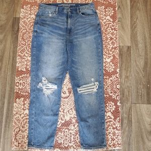 American Eagle Outfitters Mom Jeans Distressed 8